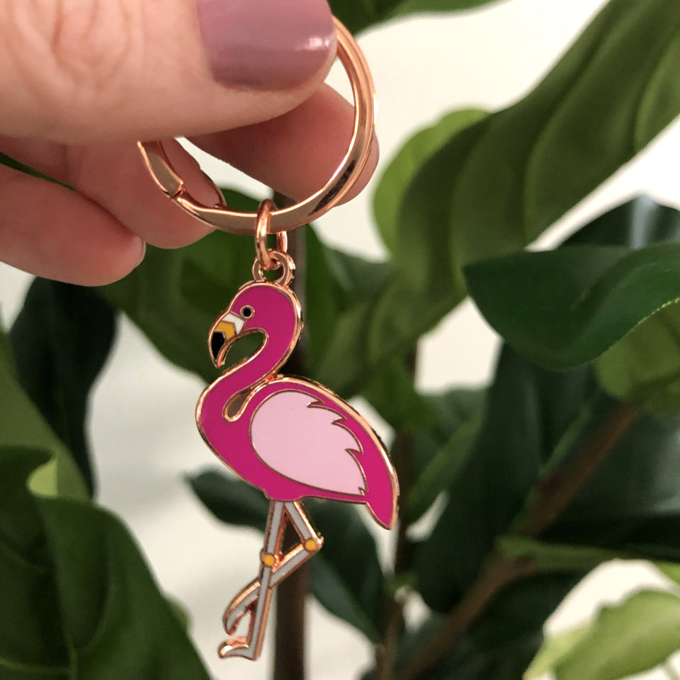 Flamingo Cute Keychains for Women,Pink Keychain Accessories Gift to  Girls&Lovers, Pink, One Size : : Bags, Wallets and Luggage